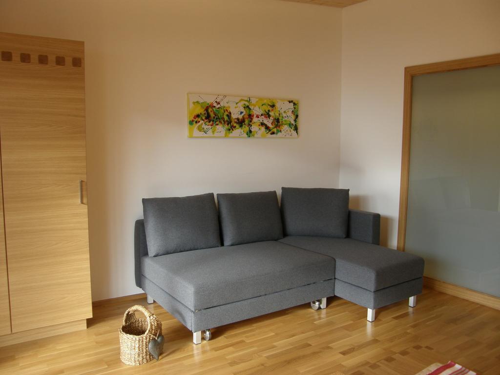 Apartments Karlhof Innsbruck Szoba fotó